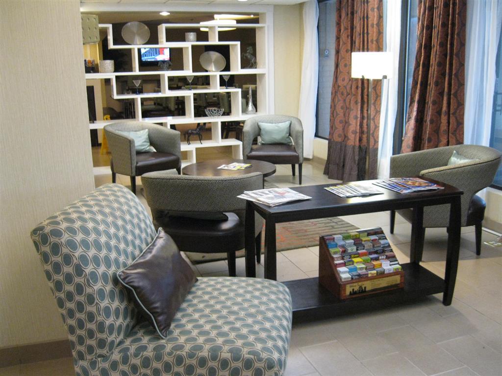 Hotel Hampton Louisville West 3*